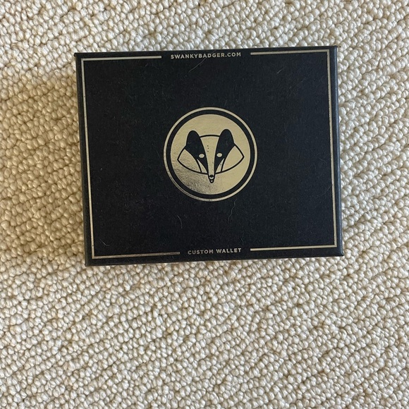 Custom Leather Wallet “RAR” - Picture 3 of 5